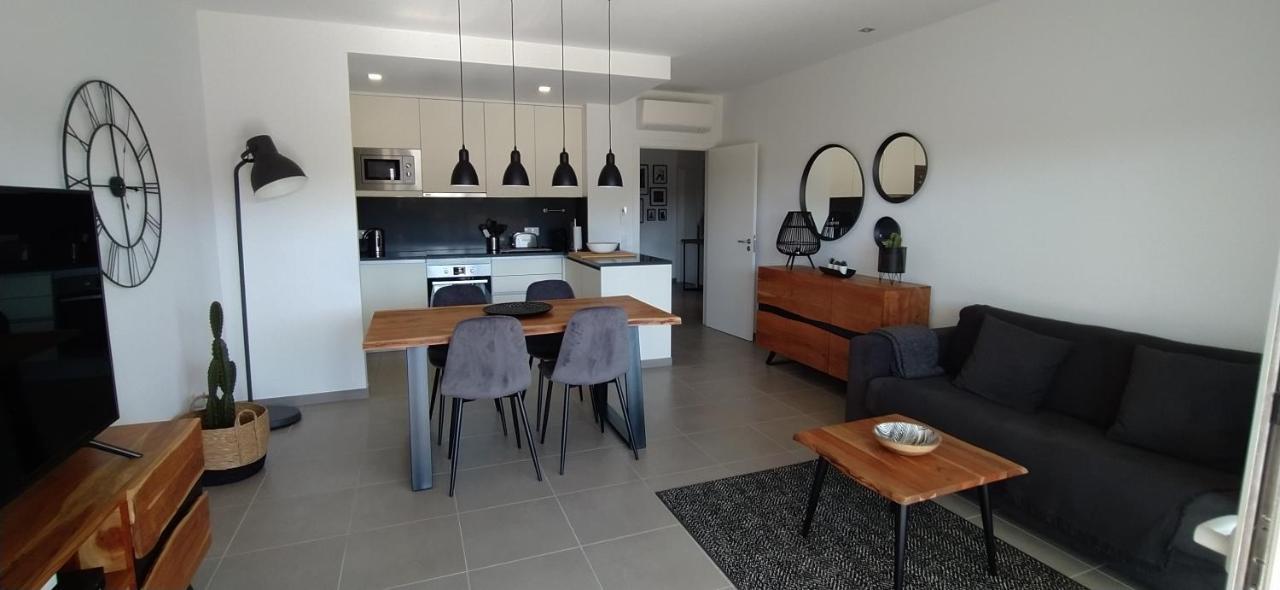 Appartement Standing Au Coeur D'阿尔布费拉 外观 照片